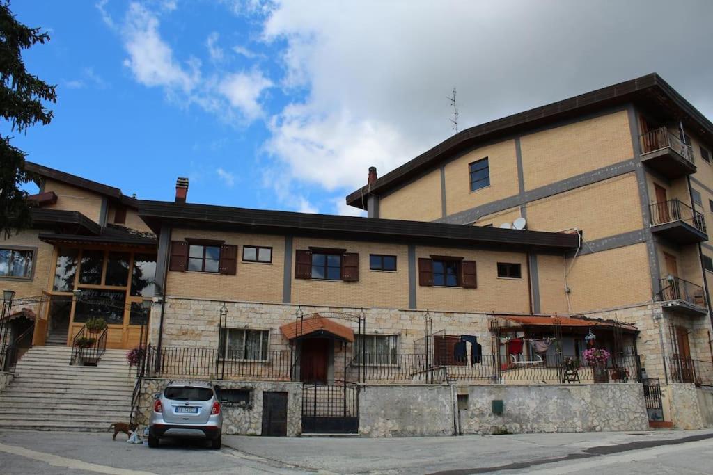 La Casa Di Minu Apartment Roccaraso Exterior photo